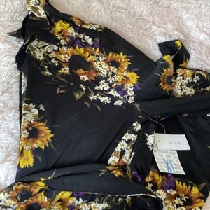 Brand NEW WITH TAGS LulaRoe Ellie dress size XL